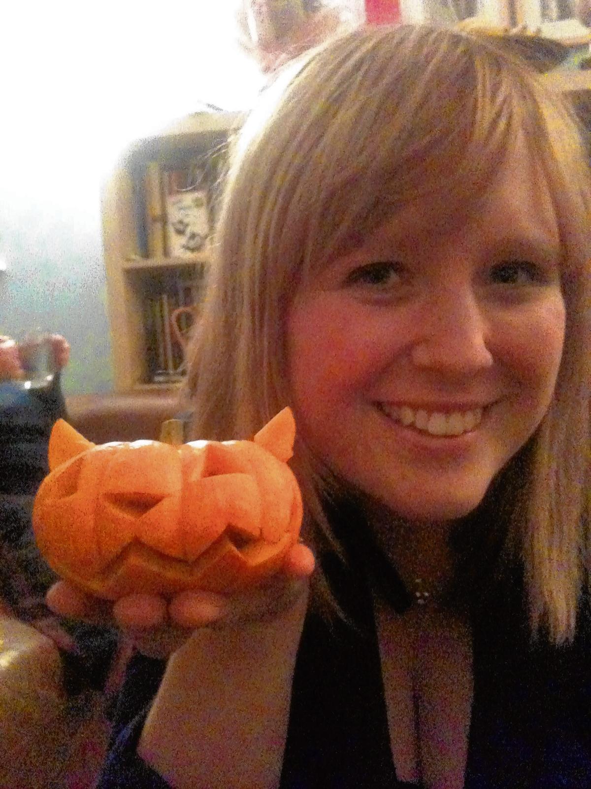 Reporter Charlotte Austen-Hardy made a puuurfect pumpkin