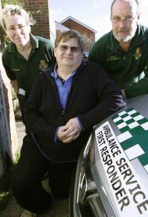 Thanks for your help: Alan Riches with first responders Melvin and Lisa Gymer. 81370-b