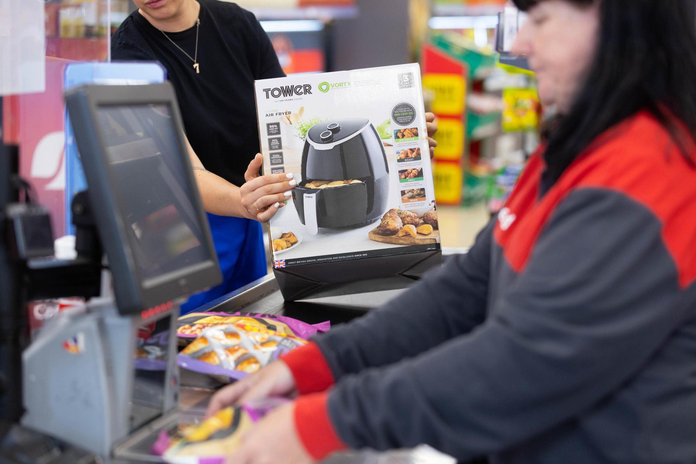 The best air fryers revealed as demand hits new high | Braintree and Witham Times - Vimarsana News