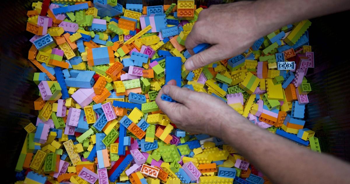 Lego 'halts project' to make bricks out of recycled drinks bottles - Vimarsana News