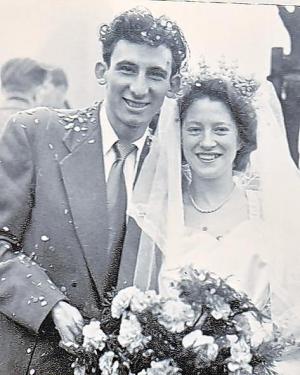 Bob & Pearl PUTT Mum & Dad happy Diamond Wedding… 