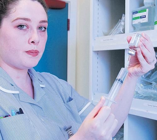 Staff nurse – Gemma Finch at work
